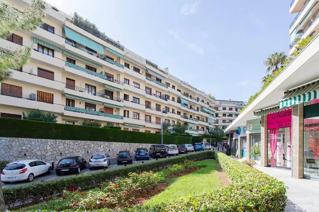 니스 L27 2P Jasmins Sea View Parking & Ac 아파트
